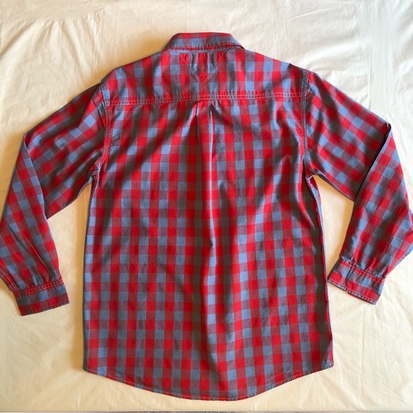 Tommy Hilfiger Red and Blue Casual Button Down Shirt Size XL (20) - Picture 2 of 7
